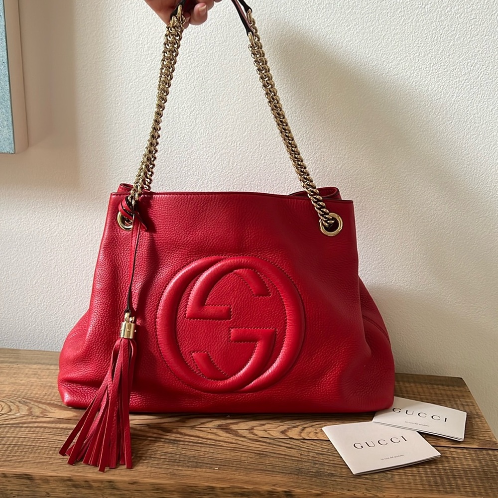 Red soho gucci chain tote bag